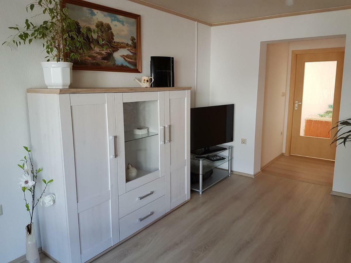 נויצלה Ferienwohnung Hahn מראה חיצוני תמונה